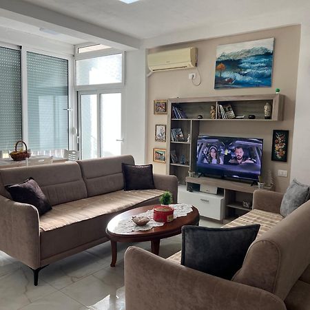 Beach Studio Durres Seaview Esterno foto
