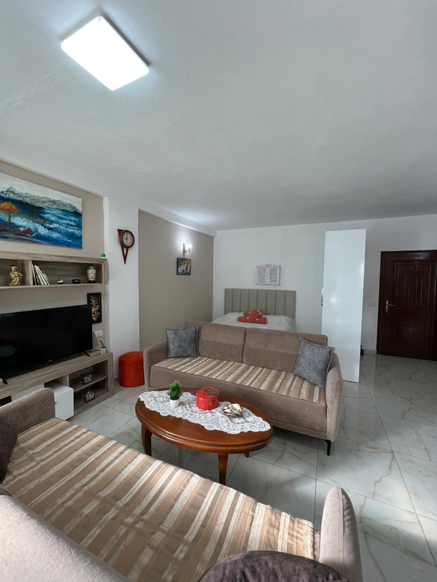 Beach Studio Durres Seaview Esterno foto