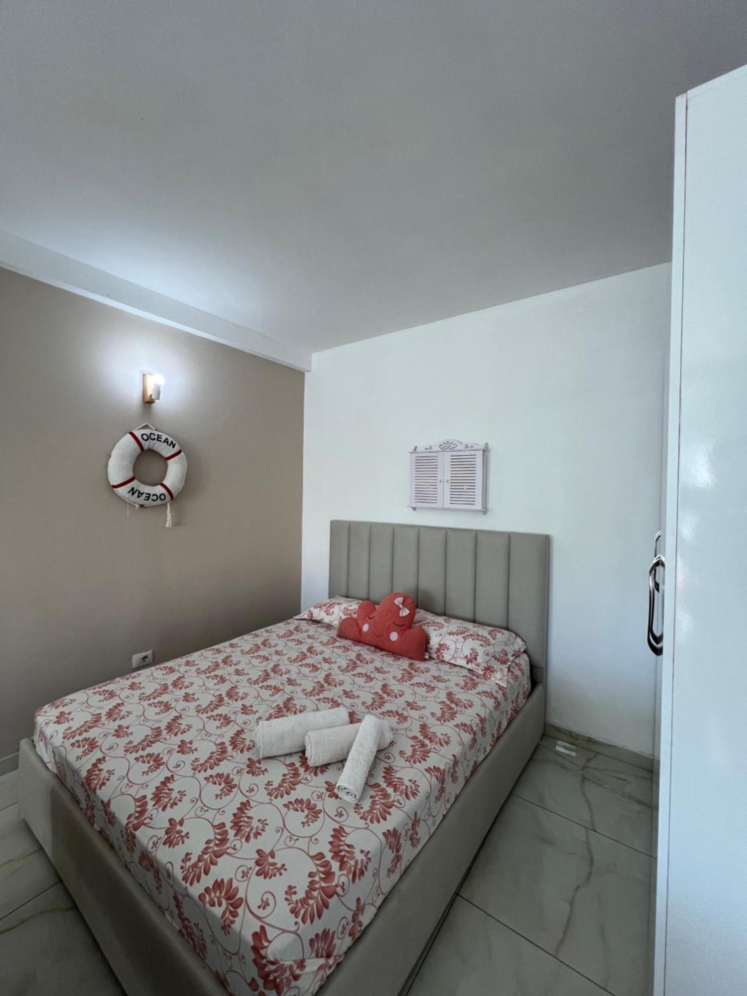 Beach Studio Durres Seaview Esterno foto